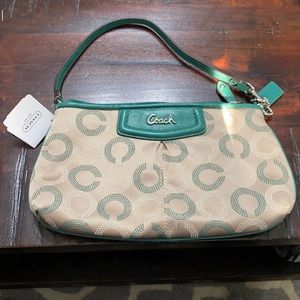 Women’s Small Coach Shoulder Purse